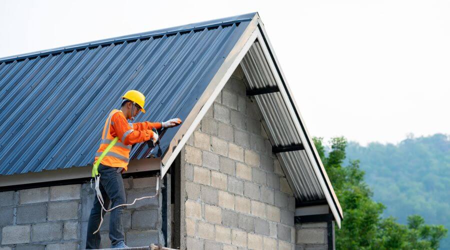 Expert new roof installation services in Grapevine, AR